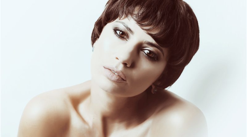 Face Model Portrait Makeup Hair  - innamikitas / Pixabay