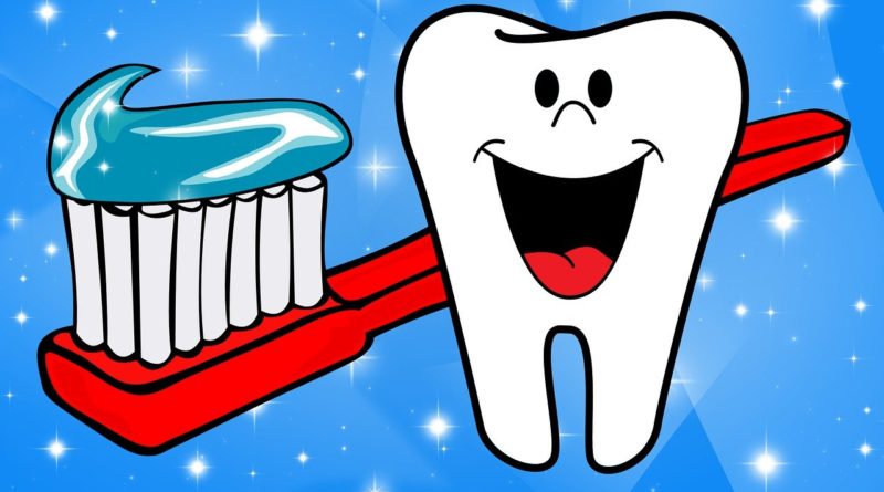 Tooth Toothbrush Toothpaste Dental  - Ray_Shrewsberry / Pixabay