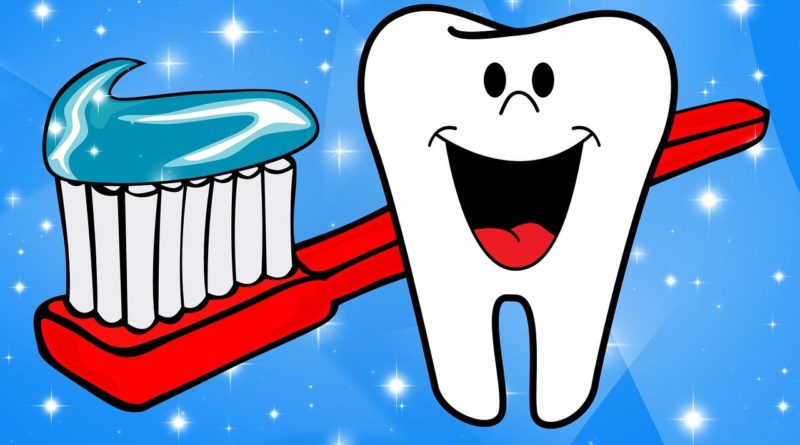 Tooth Toothbrush Toothpaste Dental - Ray_Shrewsberry / Pixabay