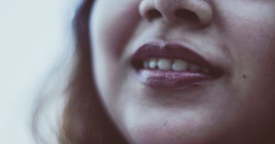 Woman Happy Face Smile Girl  - rahulpandit / Pixabay